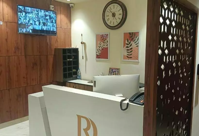 ホテル Raj Darbar