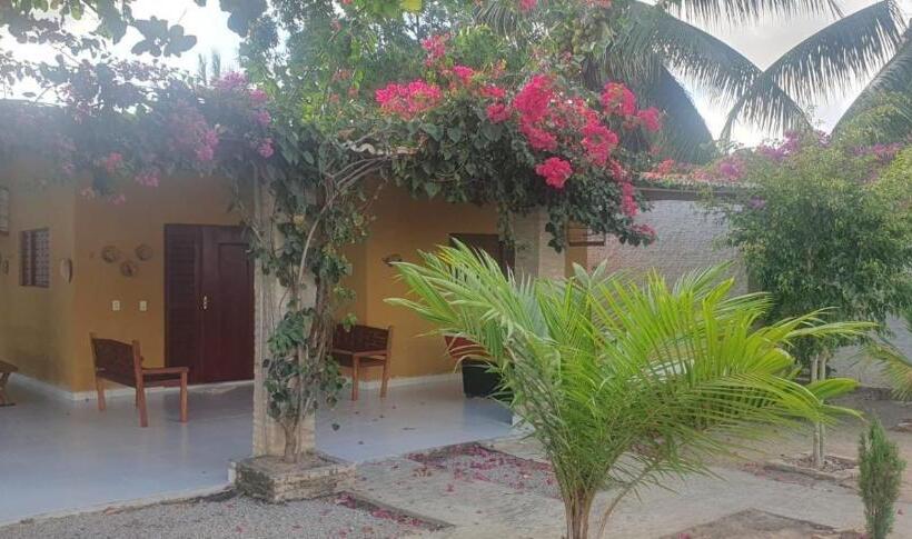 ホテル Trevizzo Genipabu Natal!