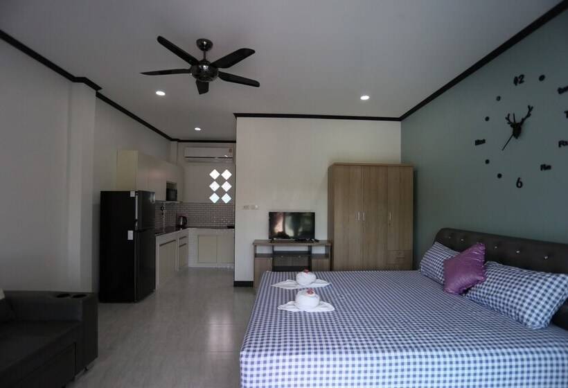 Пансион Mb House Resort