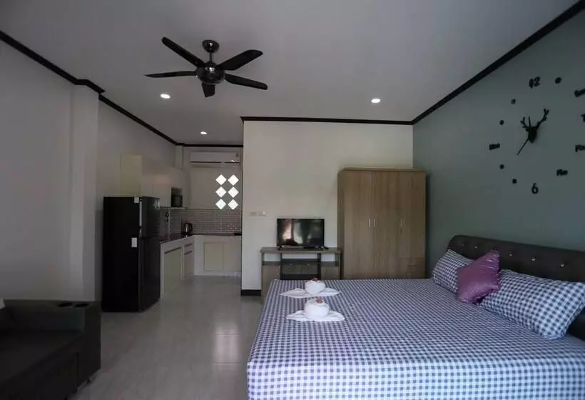 Pensionat Mb House Resort