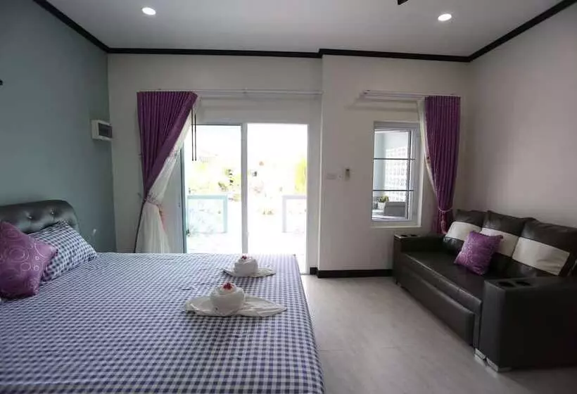 Pensionat Mb House Resort