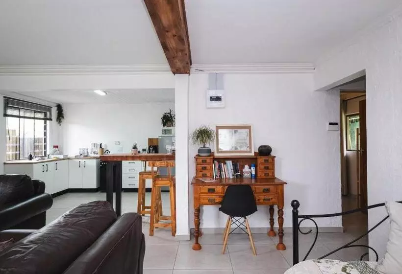 Majatalo The Puffin S Nest