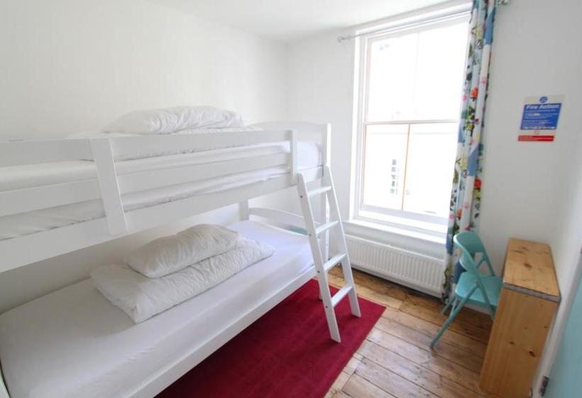 هاستل Seadragon Backpackers