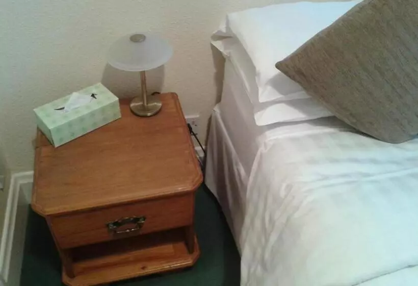 ベッドアンドブレックファースト Franklyn Guesthouse