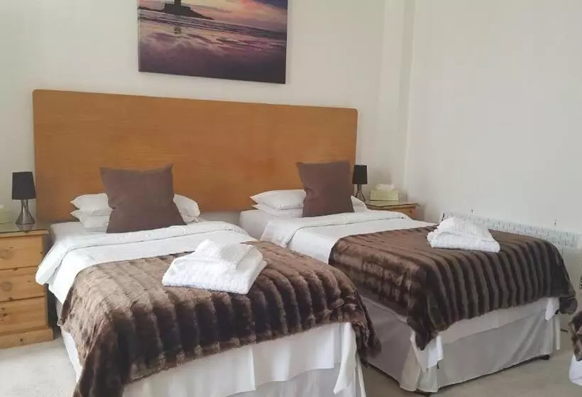ベッドアンドブレックファースト Franklyn Guesthouse