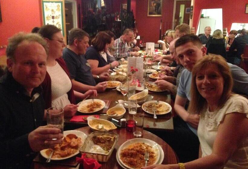 住宿加早餐  The Woolaston Inn