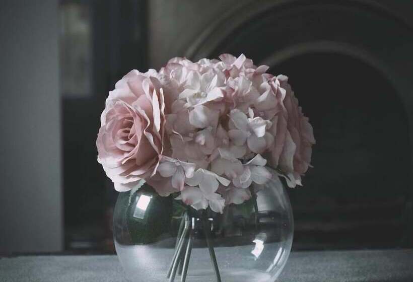 צימר Upton House