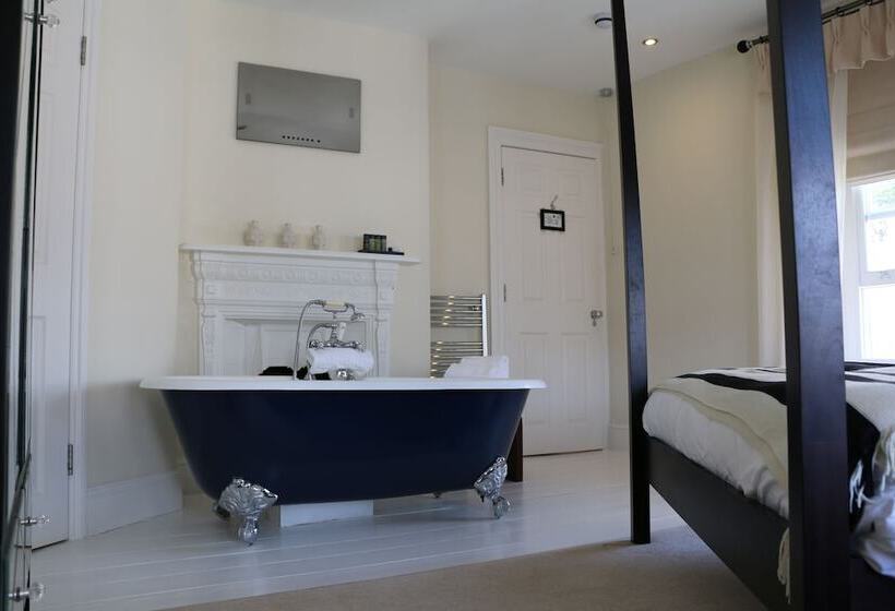 צימר Upton House