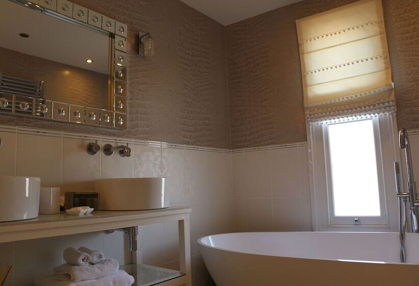 צימר Upton House