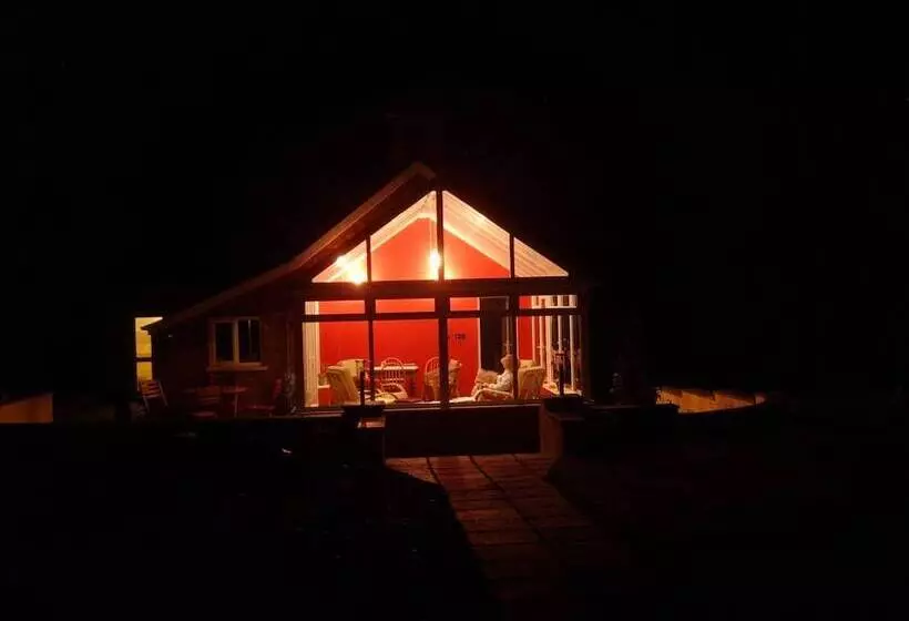 Brynhaul Bed And Breakfast