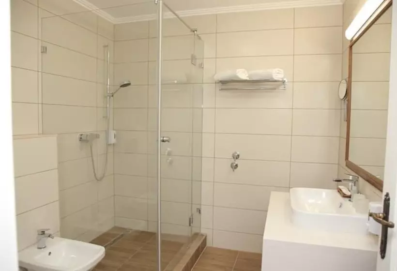 Hotelli Batthyany Kastelyszallo