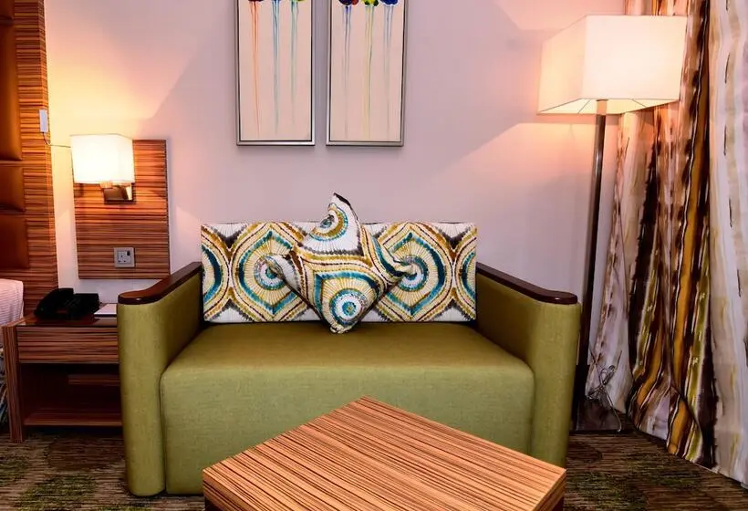 Hotelli Best Western Plus Pearl Creek