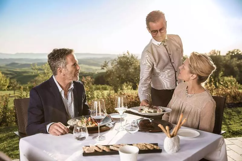 Hotel Castelfalfi