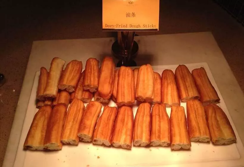 Century Sunshine Hotel   Emeishan