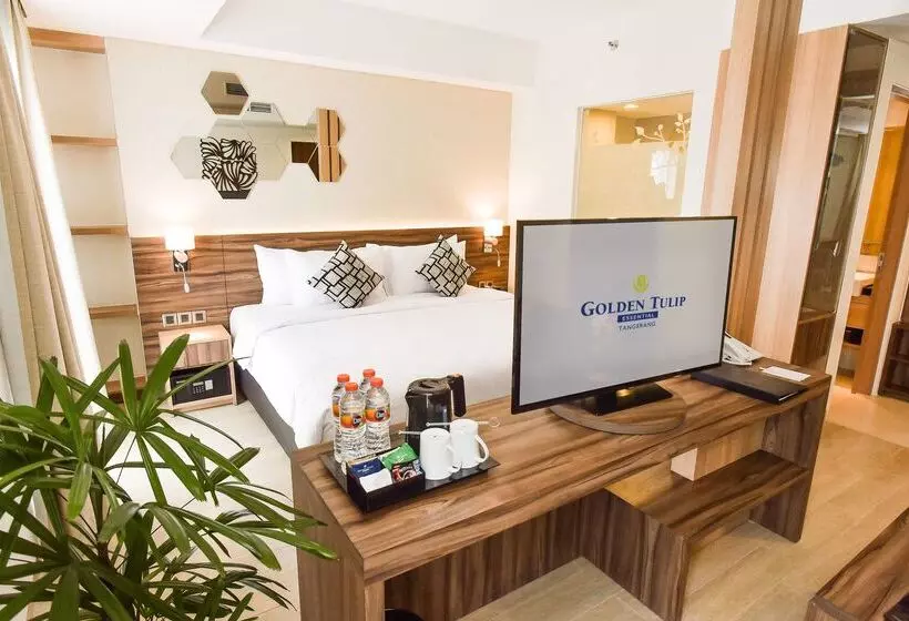 Hotelli Golden Tulip Essential Tangerang