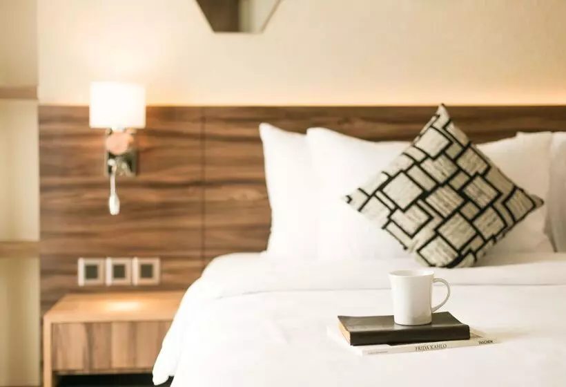 Hotelli Golden Tulip Essential Tangerang