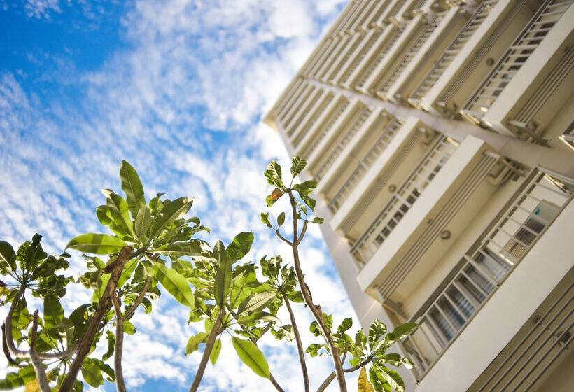 فندق Golden Tulip Essential Tangerang