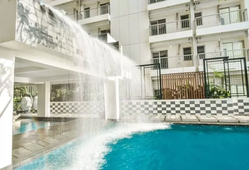 Hotelli Golden Tulip Essential Tangerang