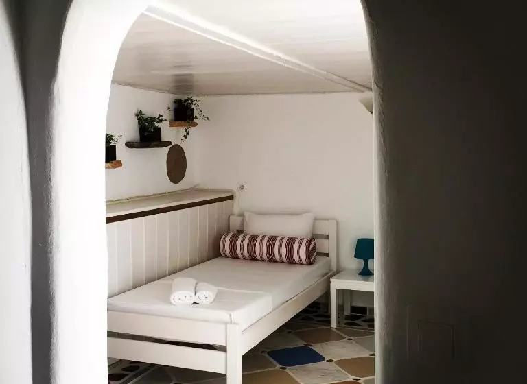 هتل Irene's Residence