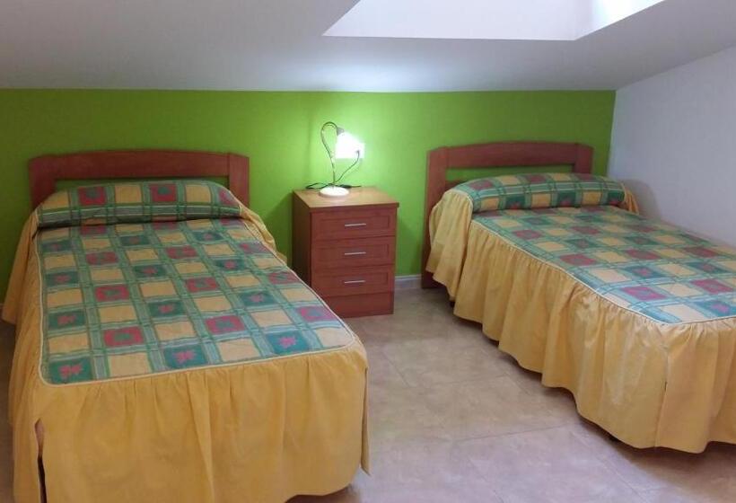 Hotel Mesón El Número Uno