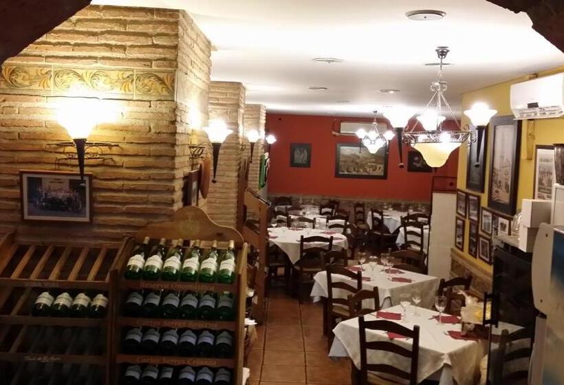 Hotel Mesón El Número Uno