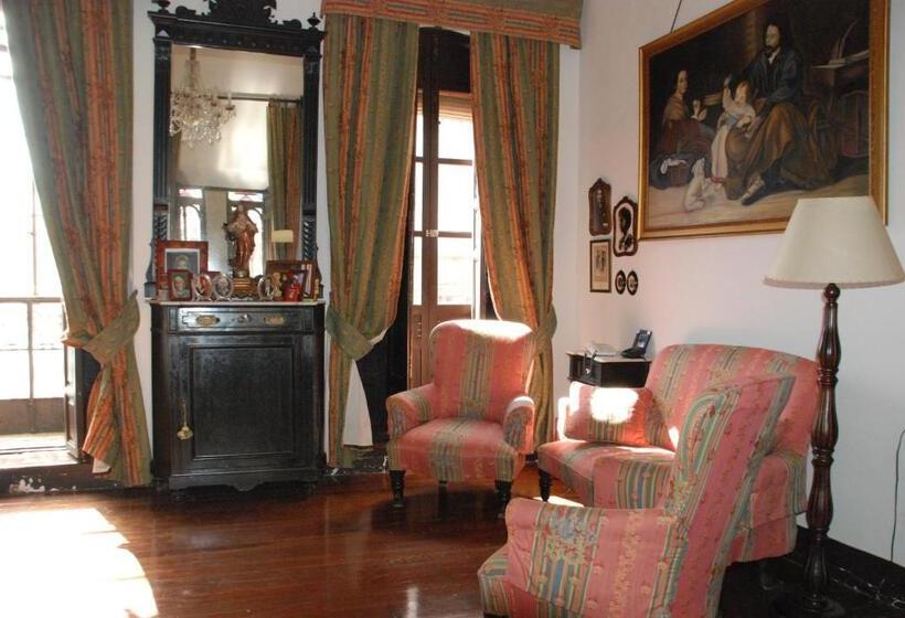 فندق Ordóñez Sandoval