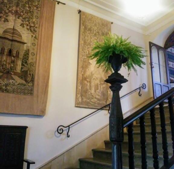 فندق Ordóñez Sandoval