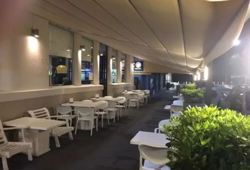 ホテル Rex Piriapolis