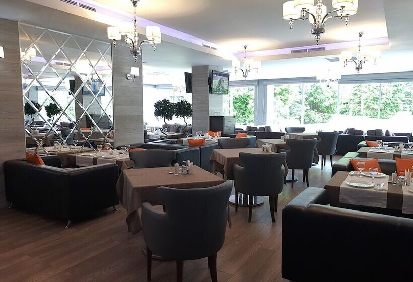 فندق Sofrino Park