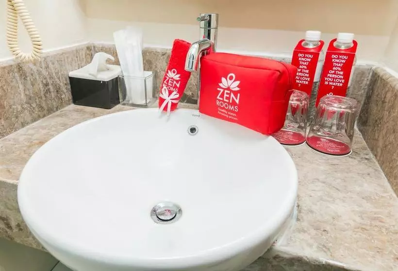 ホテル Holiday Inn Express Kuta Square