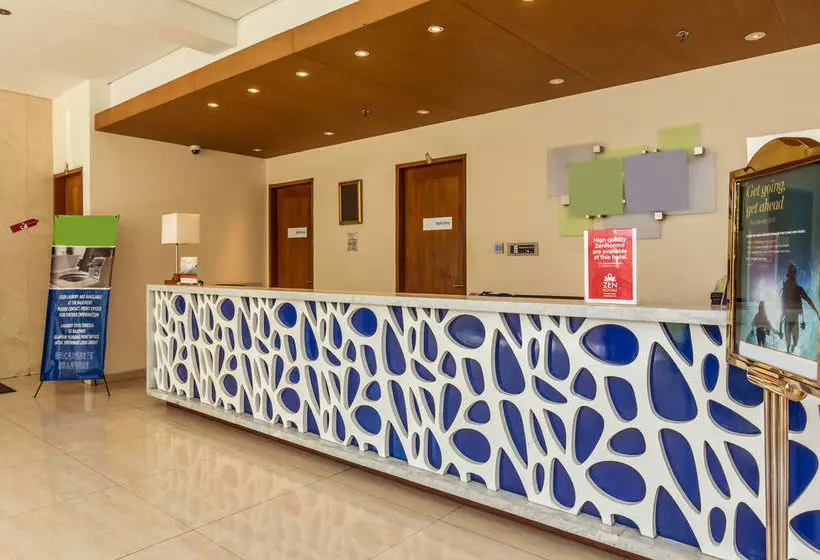 ホテル Holiday Inn Express Kuta Square
