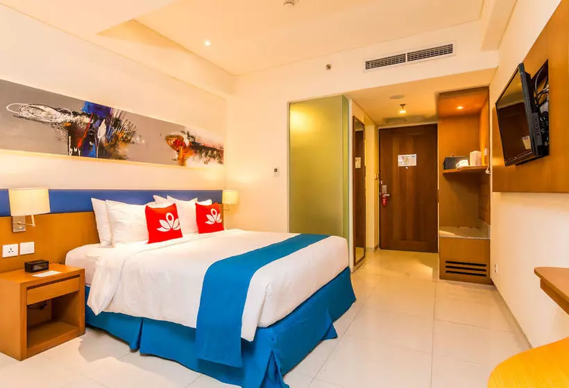 ホテル Holiday Inn Express Kuta Square