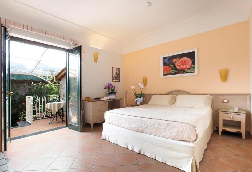 פנסיון Relais Villa Angiolina