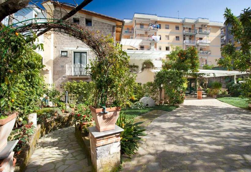 פנסיון Relais Villa Angiolina