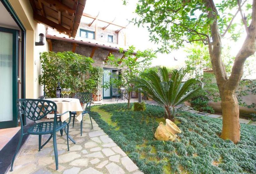 פנסיון Relais Villa Angiolina