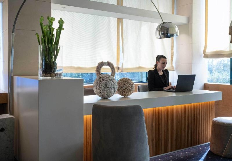 Residence Lungomare   Charming Apartments