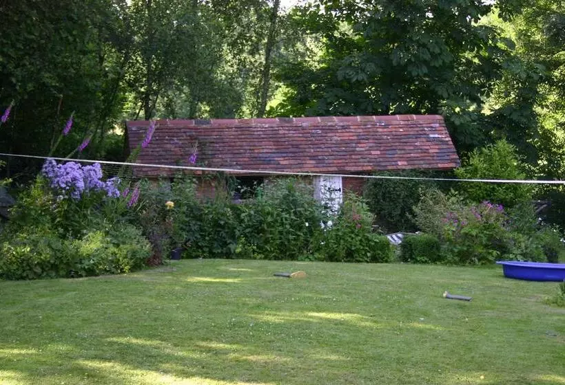 Thimbles Bed & Breakfast