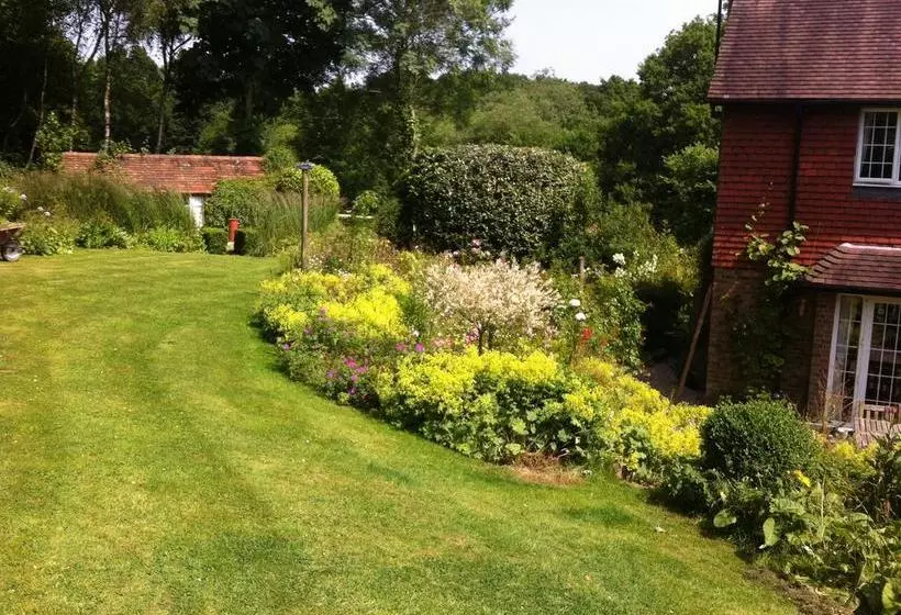 Thimbles Bed & Breakfast