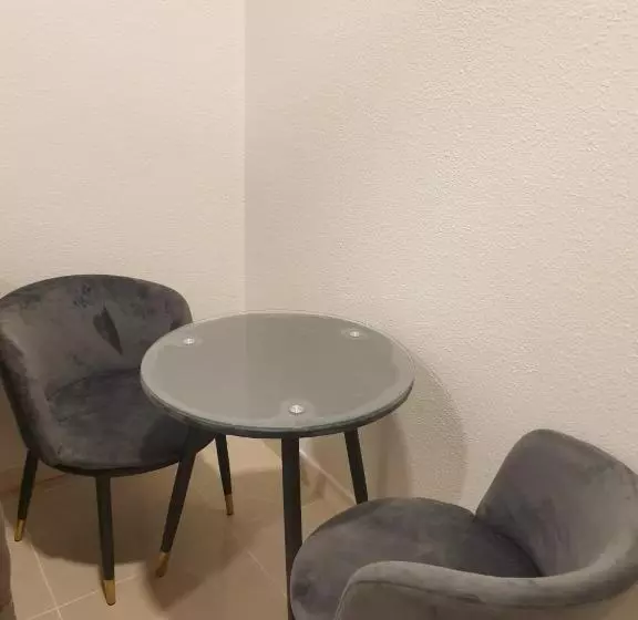شقق مأوى الدانة للشقق المخدومة
