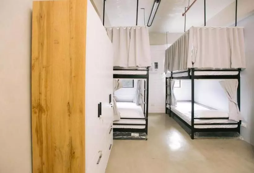 ユースホステル 10 Oxford Residences