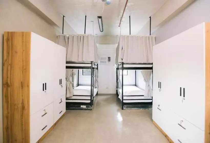 ユースホステル 10 Oxford Residences