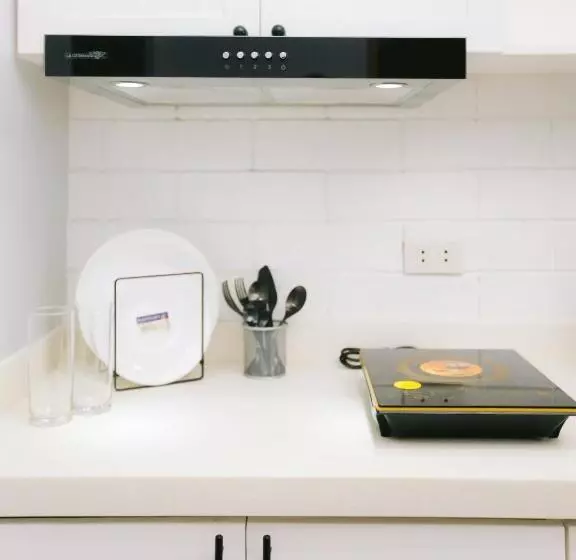 ユースホステル 10 Oxford Residences