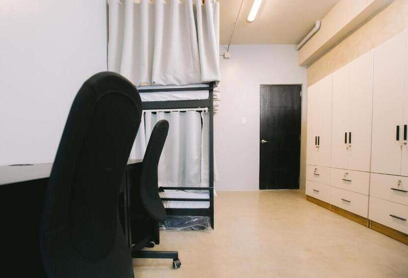 ユースホステル 10 Oxford Residences