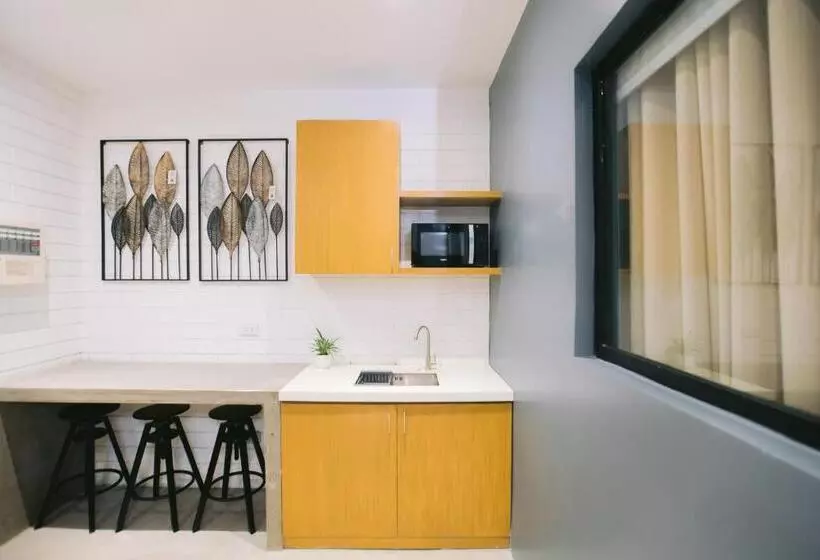 ユースホステル 10 Oxford Residences