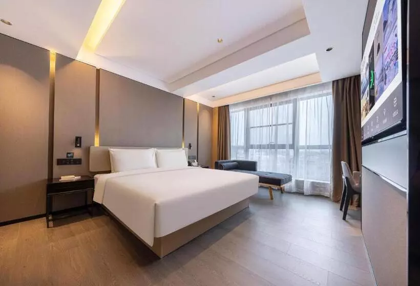 Atour Hotel Zhongshan Nantou Haiya Colorful City