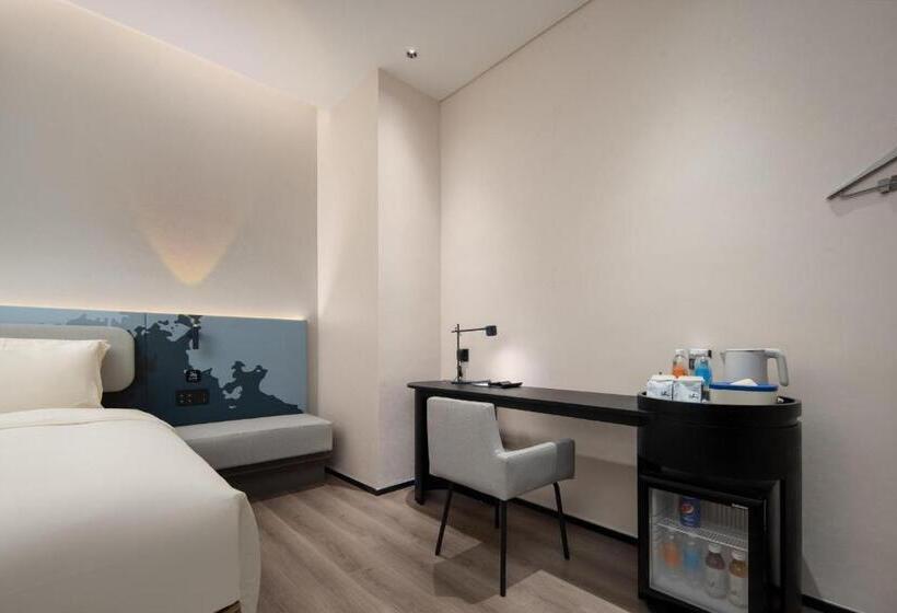 Atour Light Hotel Guangzhou Pazhou Exhibition Canton Tower Subway Station