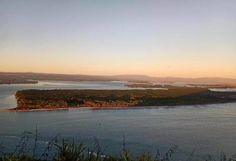 Aamiaismajoitus (B&B) Omanu Cottage