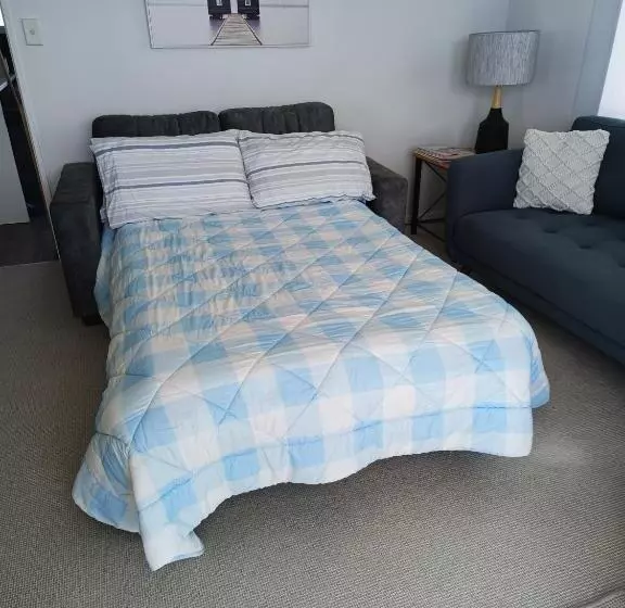 Aamiaismajoitus (B&B) Omanu Cottage