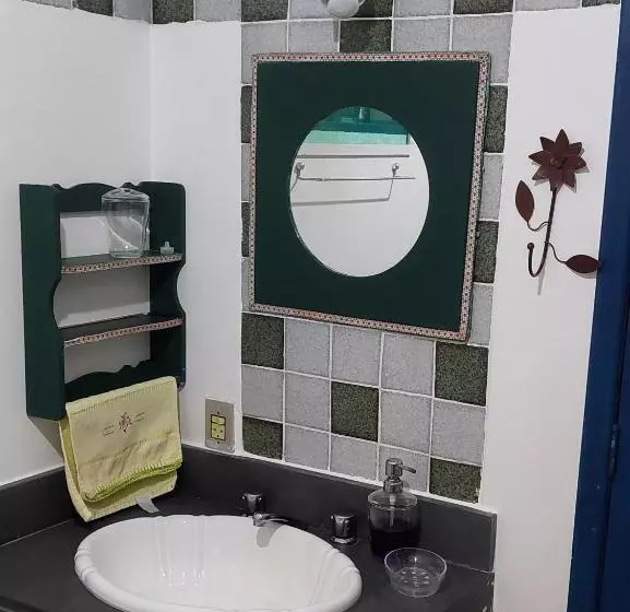 Aamiaismajoitus (B&B) Recanto Das Tartarugas