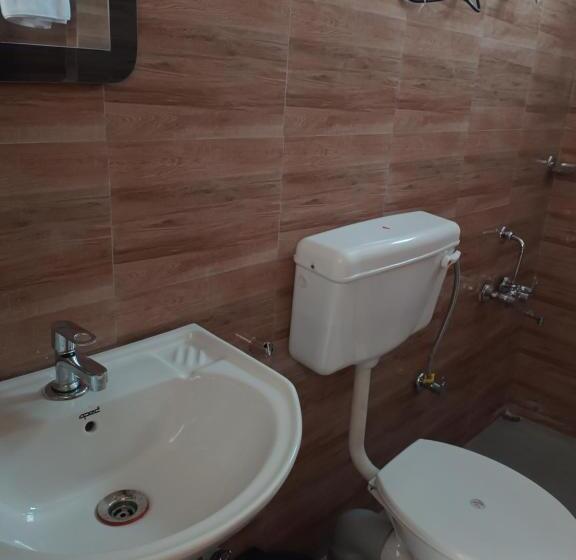 Bed and Breakfast Serendipity By The Mountains